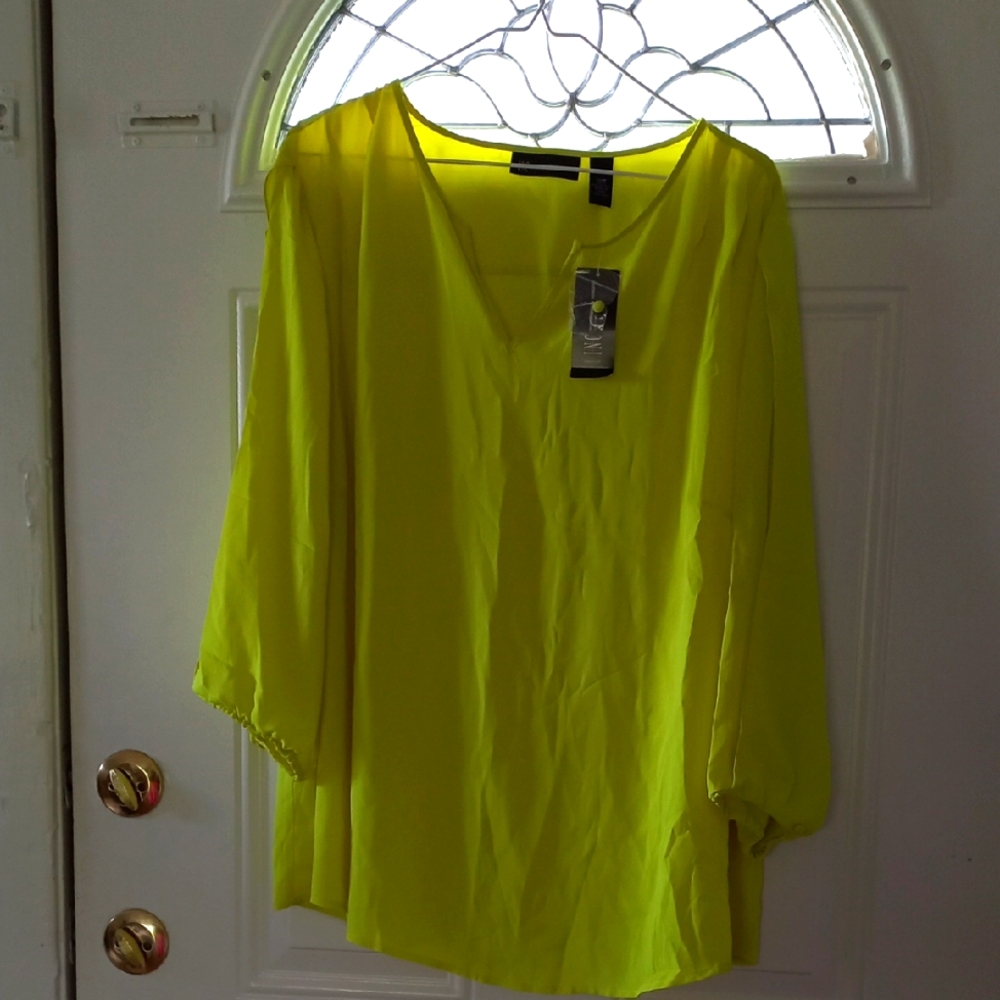 INC WOMAN.  NWT